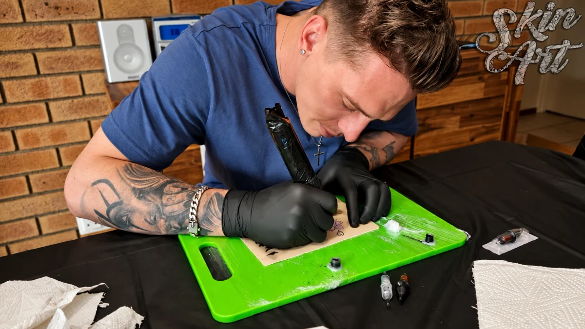 Tattoo practice on synthetic skin